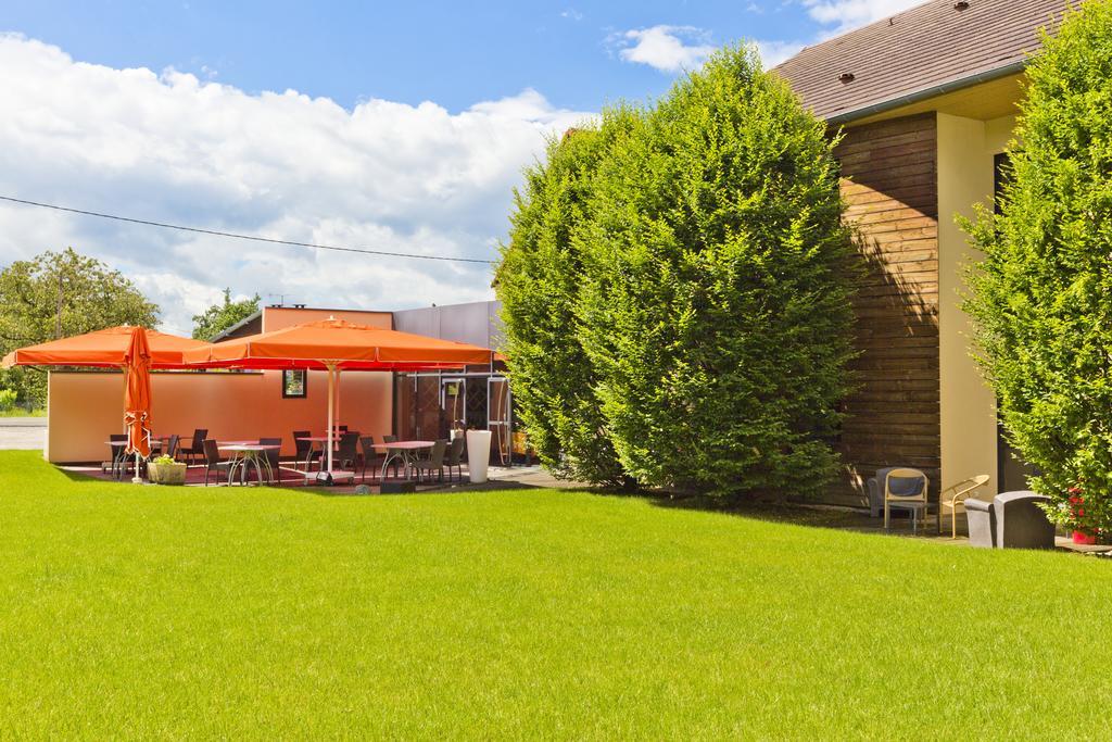 Hotel Auberge De Chavannes Courlans ภายนอก รูปภาพ