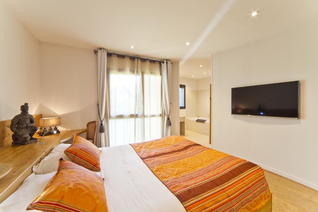 Hotel Auberge De Chavannes Courlans ภายนอก รูปภาพ