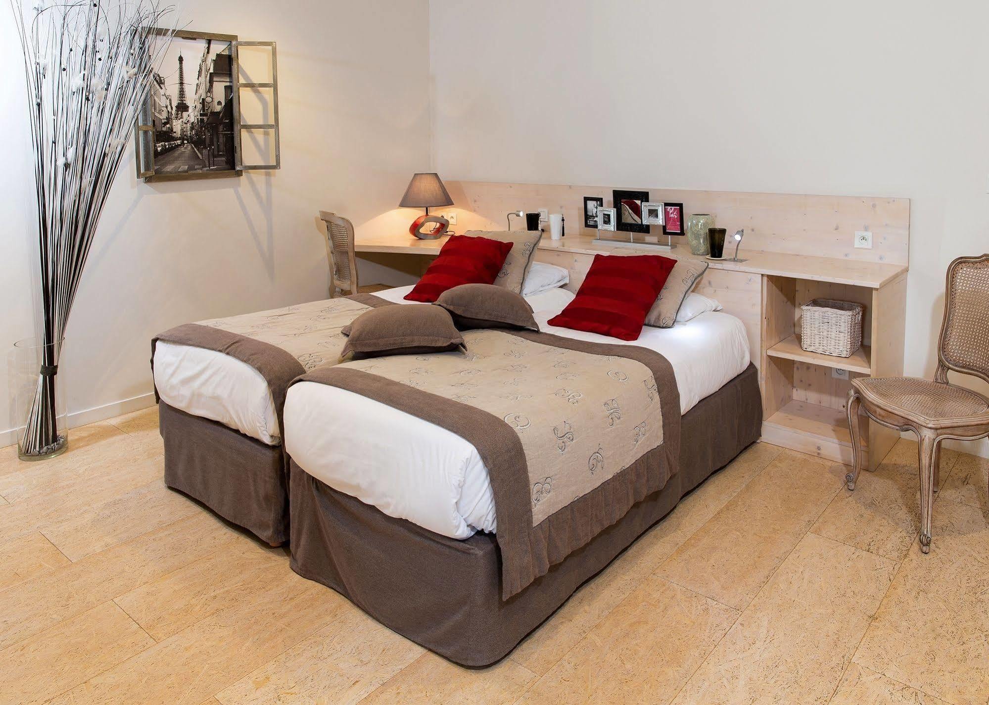 Hotel Auberge De Chavannes Courlans ภายนอก รูปภาพ