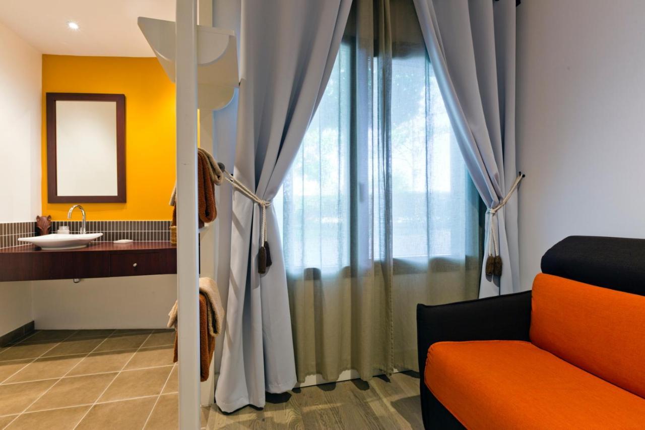 Hotel Auberge De Chavannes Courlans ภายนอก รูปภาพ